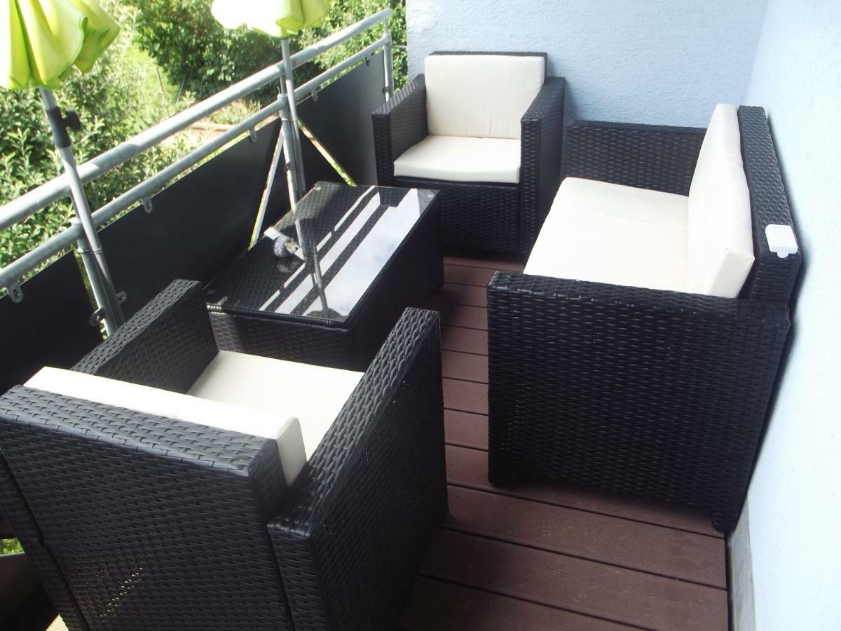 Ferienwohnung In Puschendorf Bagian luar foto